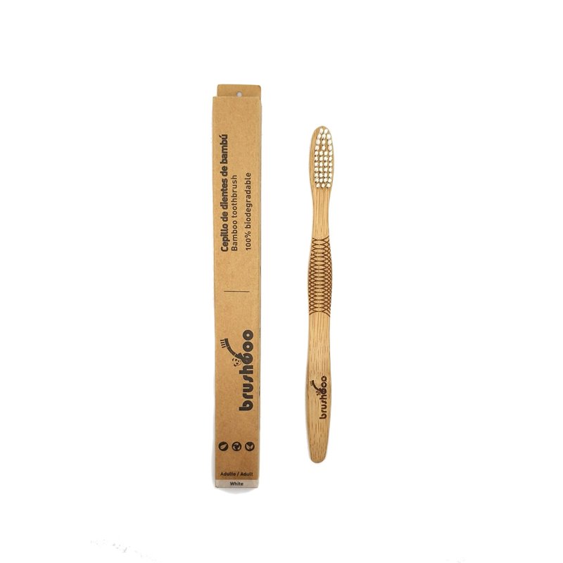CEPILLO ADULTO BLANCO MEDIO-SUAVE DE BRUSHBOO CEPILLO ADULTO BLANCO MEDIO-SUAVE DE BRUSHBOO